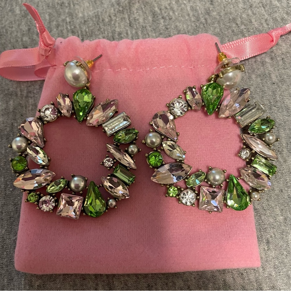 AKA Crystal Earrings !!